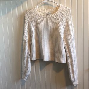 American Eagle Cropped Cream Sweater